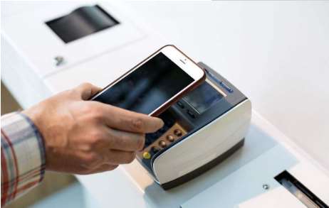 移動(dòng)支付和銀行支付誰才是支付行業(yè)的領(lǐng)跑者？